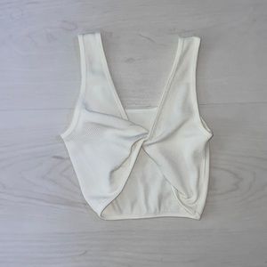 Aeropostale Reversible Seamless Twist Cropped Tank.